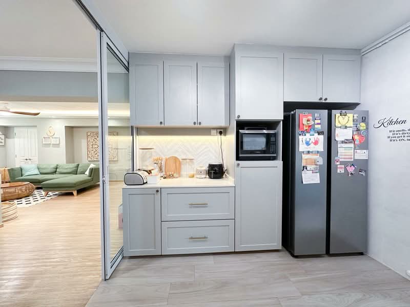 424 Hougang Avenue 6, 424 Hougang Avenue 6, 3 Bedrooms, 1,130 sqft, HDB Flat For Sale, by Lin Tan, 500135039 - Kitchen - PropertyGuru.com.sg