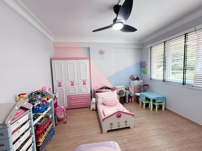 424 Hougang Avenue 6, 424 Hougang Avenue 6, 3 Bedrooms, 1,130 sqft, HDB Flat For Sale, by Lin Tan, 500135039 - Bedroom - PropertyGuru.com.sg