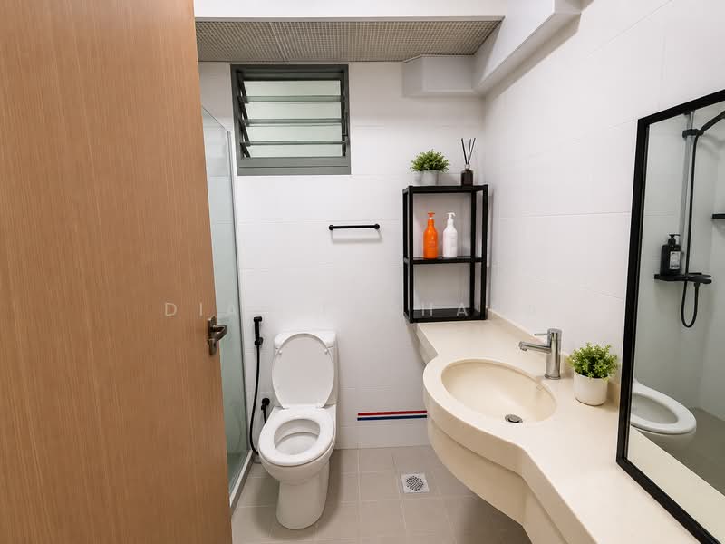 678A Punggol Drive, 678A Punggol Drive, 3 Bedrooms, 1,001 sqft, HDB Flat For Sale, by Dian Farhana, 500135041 - Bathroom - PropertyGuru.com.sg