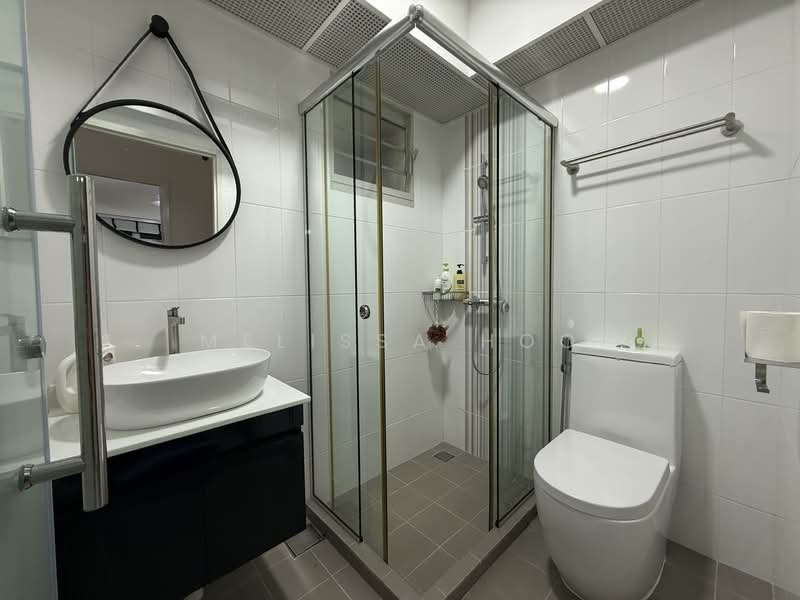 323A Sumang Walk, 323A Sumang Walk, Room Rental, 120 sqft, HDB Flat For Rent, by Melissa Hoo, 500135043 - Common Bathroom - PropertyGuru.com.sg