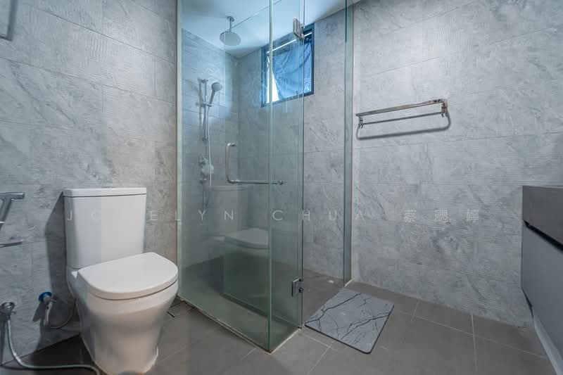 Sixteen35 Residences, 16 Lorong 35 Geylang, 2 Bedrooms, 743 sqft, Condominium For Sale, by Jocelyn Chua 蔡颸嬣, 500135068 - Bathroom - PropertyGuru.com.sg