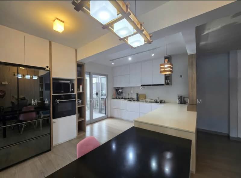 473D Upper Serangoon Crescent, 473D Upper Serangoon Crescent, 3 Bedrooms, 1,216 sqft, HDB Flat For Sale, by Max Goh Boon Kim, 500135089 - Kitchen - PropertyGuru.com.sg