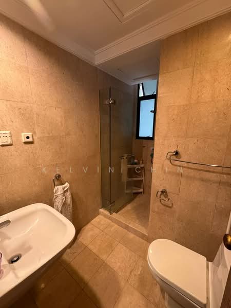 Valley Park, 473 River Valley Road, 2 Bedrooms, 1,216 sqft, Condominium For Rent, by Kelvin Chin, 500135118 - Bathroom - PropertyGuru.com.sg