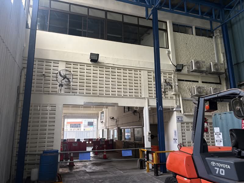 Hillview Terrace, , 5,600 sqft, Light Industrial (B1) For Sale, by TAN BOON LEONG, 500135120 - Exterior - CommercialGuru.com.sg