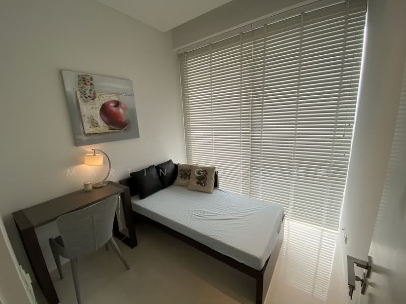 Scotts Square, 6 Scotts Road, 2 Bedrooms, 947 sqft, Condominium For Sale, by Martin Goh 吴伟楠, 500135137 - Bedroom - PropertyGuru.com.sg