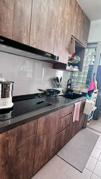 468B Fernvale Link, 468B Fernvale Link, Room Rental, 100 sqft, HDB Flat For Rent, by Shannon Wong, 500135141 - Kitchen - PropertyGuru.com.sg