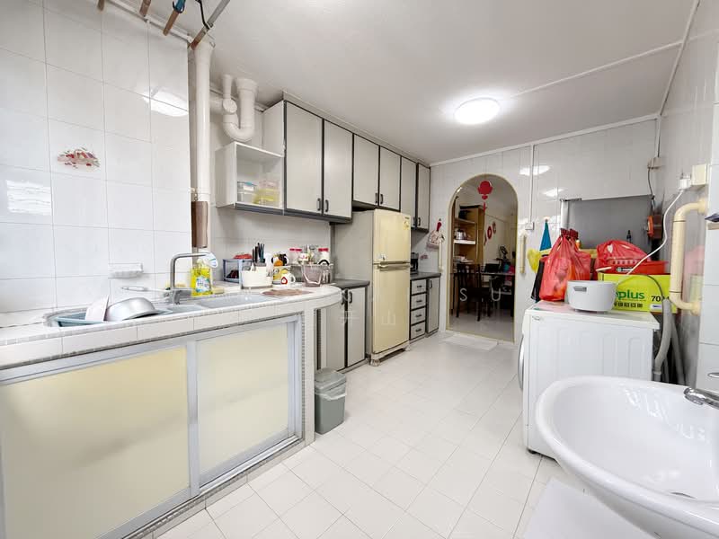 468 North Bridge Road, 468 North Bridge Road, 2 Bedrooms, 646 sqft, HDB Flat For Rent, by Wong Kai Sun  黄开山, 500135142 - Kitchen - PropertyGuru.com.sg