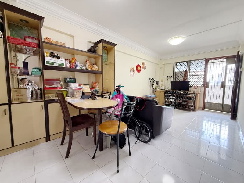 468 North Bridge Road, 468 North Bridge Road, 2 Bedrooms, 646 sqft, HDB Flat For Rent, by Wong Kai Sun  黄开山, 500135142 - Living Room - PropertyGuru.com.sg