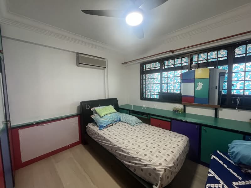 776 Woodlands Crescent, 776 Woodlands Crescent, 3 Bedrooms, 1,087 sqft, HDB Flat For Sale, by Dan Tay, 500135180 - Bedroom - PropertyGuru.com.sg