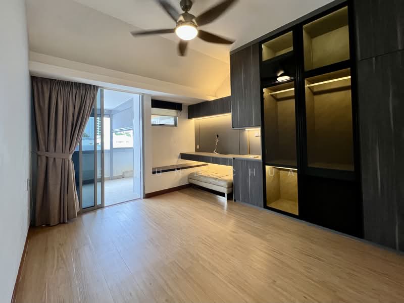 The Linear, 886 Upper Bukit Timah Road, 3 Bedrooms, 1,722 sqft, Apartment For Sale, by Edmund Chua, 500135191 - Master Bedroom - PropertyGuru.com.sg