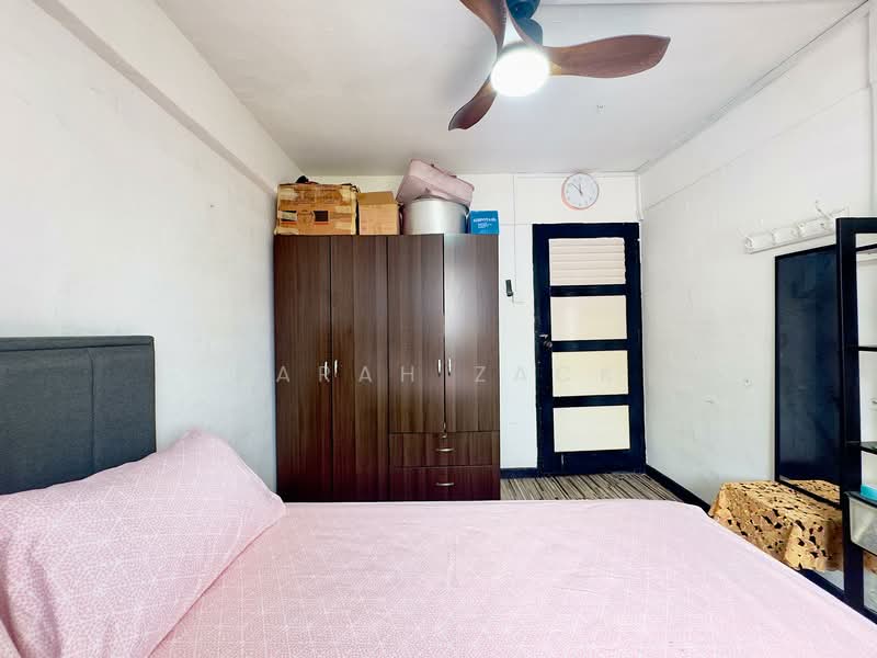 93 Paya Lebar Way, 93 Paya Lebar Way, 2 Bedrooms, 624 sqft, HDB Flat For Sale, by Farah Zack, 500135205 - Bedroom - PropertyGuru.com.sg
