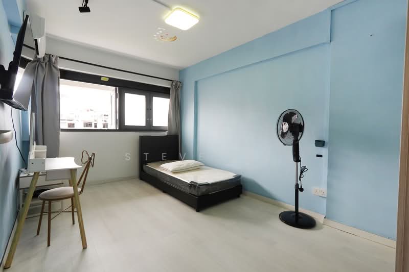 208 Toa Payoh North, 208 Toa Payoh North, 3 Bedrooms, 872 sqft, HDB Flat For Sale, by Steve Lee, 500135212 - Bedroom - PropertyGuru.com.sg