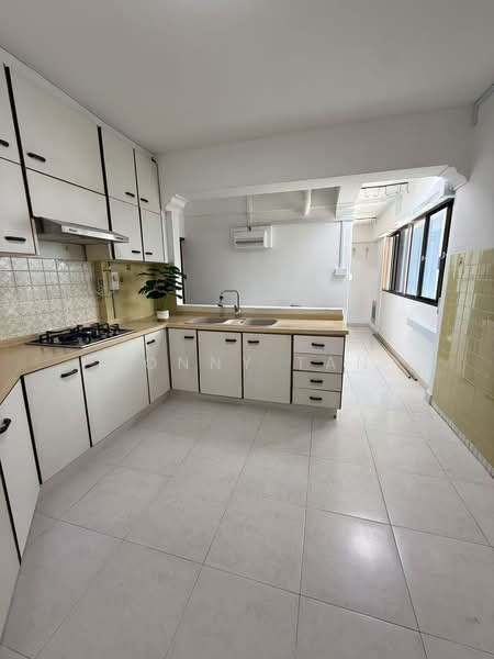 Lagoon View, 5000J Marine Parade Road, Room Rental, 80 sqft, Apartment For Rent, by Donny Tan, 500135217 - Kitchen - PropertyGuru.com.sg