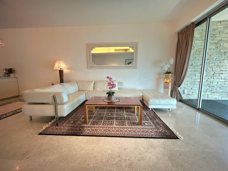 The Azure, 201 Ocean Drive, 3 Bedrooms, 1,712 sqft, Condominium For Sale, by Stephanie Liu, 500135218 - Living Room - PropertyGuru.com.sg