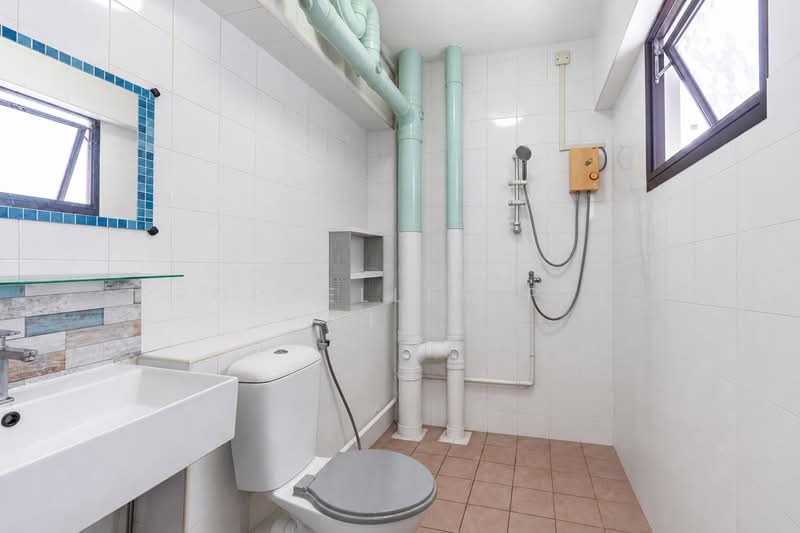 292 Bishan Street 22, 292 Bishan Street 22, 3 Bedrooms, 1,098 sqft, HDB Flat For Sale, by Aileen Chew, 500135221 - Bathroom - PropertyGuru.com.sg