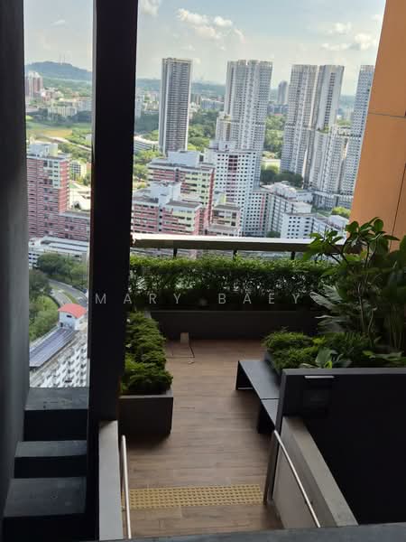 Stirling Residences, 21 Stirling Road, 1 Bedroom, 506 sqft, Condominium For Sale, by Mary Baey, 500135241 - View - PropertyGuru.com.sg