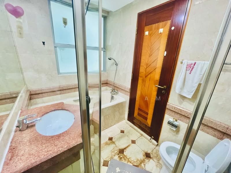 Sunshine Plaza, 10 Prinsep Link, Room Rental, 200 sqft, Apartment For Rent, by Daryl Giam, 500135247 - Bathroom - PropertyGuru.com.sg