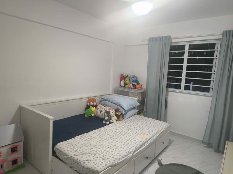 337 Hougang Avenue 7, 337 Hougang Avenue 7, Room Rental, 161 sqft, HDB Flat For Rent, by Jackson Tan  陈涣乐, 500135248 - Bedroom - PropertyGuru.com.sg