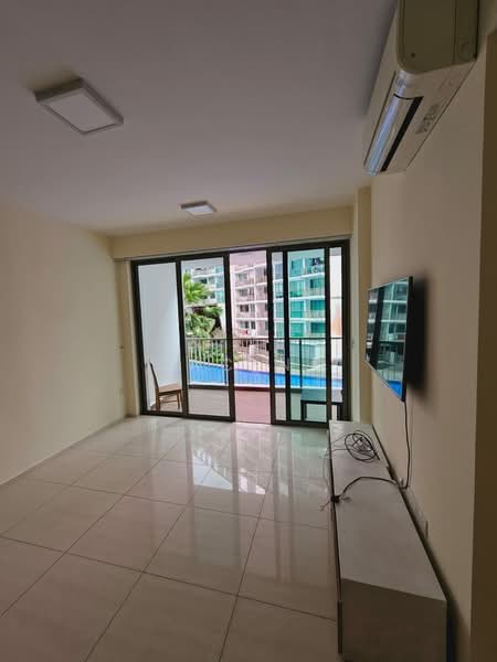 Ripple Bay, 4 Pasir Ris Link, 3 Bedrooms, 1,066 sqft, Condominium For Rent, by Zac Ng, 500135251 - Living Room - PropertyGuru.com.sg