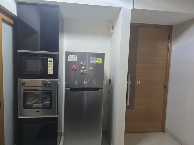 Kovan Melody, 21 Kovan Road, 3 Bedrooms, 1,227 sqft, Condominium For Rent, by Ssharon Loh, 500135253 - Kitchen - PropertyGuru.com.sg