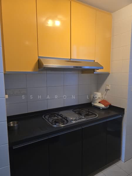 Kovan Melody, 21 Kovan Road, 3 Bedrooms, 1,227 sqft, Condominium For Rent, by Ssharon Loh, 500135253 - Kitchen - PropertyGuru.com.sg