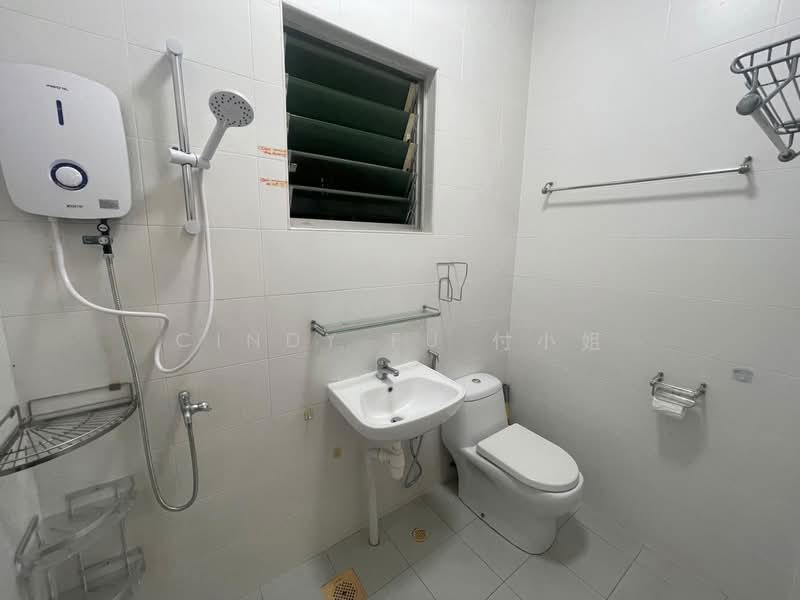 Cheap Bedroom @ Potong Pasir MRT, Pang Seng Road, Room Rental, 90 sqft, Terraced House For Rent, by Cindy Fu 付小姐, 500135270 - Bathroom - PropertyGuru.com.sg