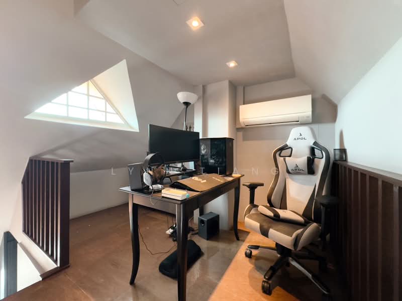 ❤️GIANT⚡️Rare Multi-Generational Living 3 Storey Semi-D in Serangoon Garden Estate, Cooling Close/ Carisbrooke Grove/ Serangoon Garden Estate, 6 Bedrooms, 4,000 sqft, Semi-Detached House For Sale, by Lynn Tiang, 500135274 - PropertyGuru.com.sg