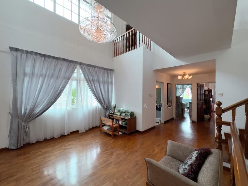 ❤️GIANT⚡️Rare Multi-Generational Living 3 Storey Semi-D in Serangoon Garden Estate, Cooling Close/ Carisbrooke Grove/ Serangoon Garden Estate, 6 Bedrooms, 4,000 sqft, Semi-Detached House For Sale, by Lynn Tiang, 500135274 - Living Room - PropertyGuru.com.sg
