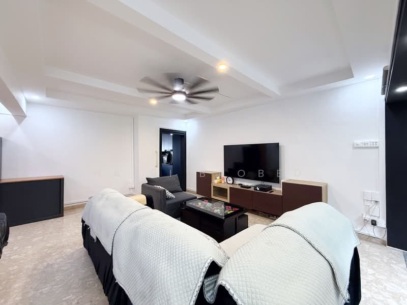 288 Tampines Street 22, 288 Tampines Street 22, 4 Bedrooms, 1,431 sqft, HDB Flat For Sale, by Nazri Baobed, 500135277 - Living Room - PropertyGuru.com.sg