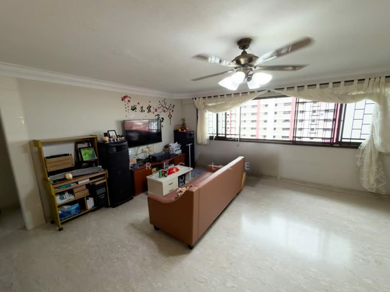 269 Yishun Street 22, 269 Yishun Street 22, 3 Bedrooms, 1,119 sqft, HDB Flat For Sale, by Eric Lee, 500135285 - Living Room - PropertyGuru.com.sg