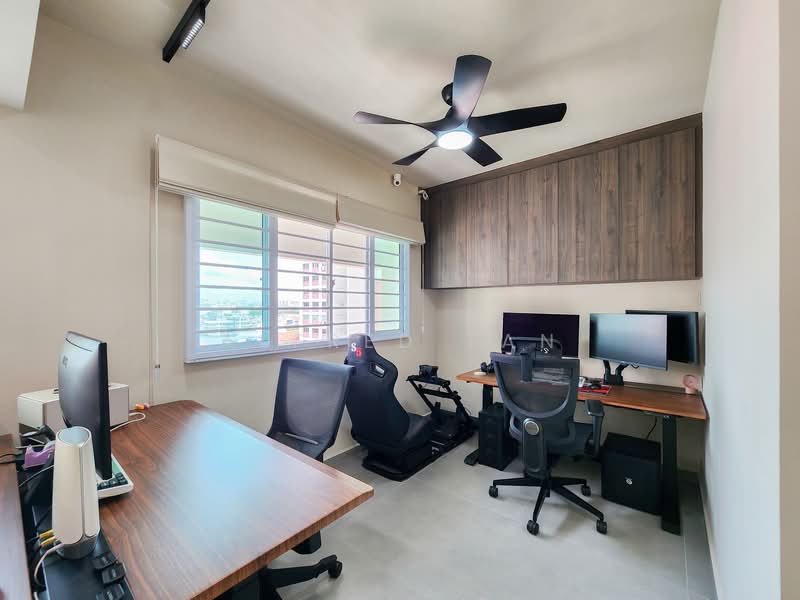 114 Lengkong Tiga, 114 Lengkong Tiga, 4 Bedrooms, 1,292 sqft, HDB Flat For Sale, by Alfred Tan, 500135287 - Study - PropertyGuru.com.sg