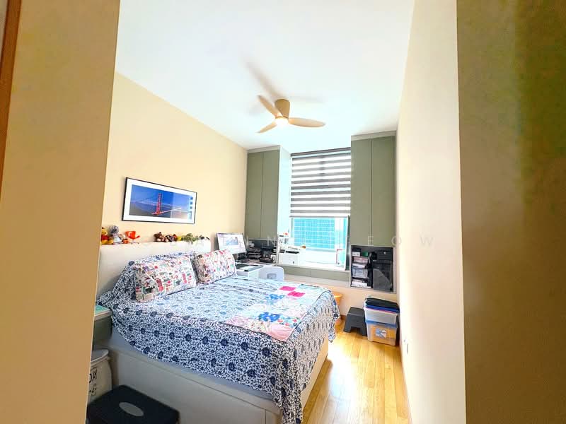 Soleil @ Sinaran, 6 Sinaran Drive, 2 Bedrooms, 936 sqft, Condominium For Rent, by Rosalind Teow, 500135306 - Bedroom - PropertyGuru.com.sg