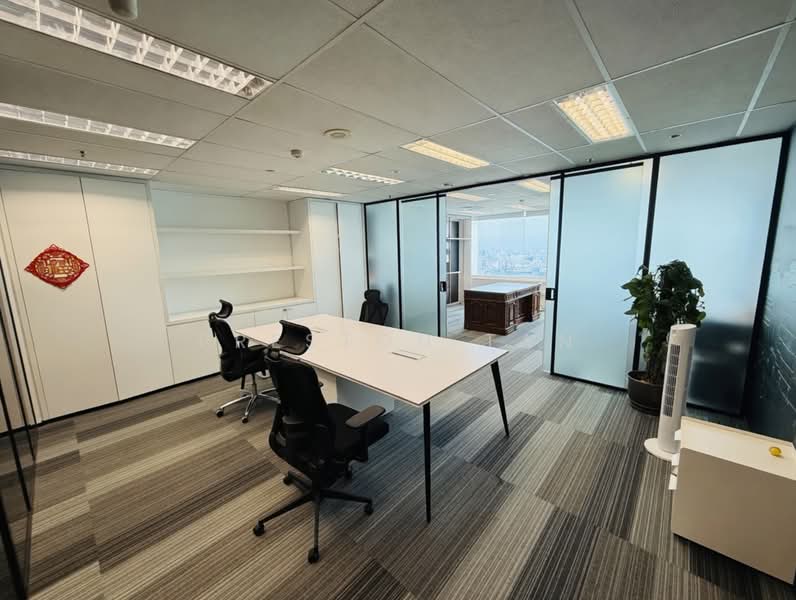 Ocbc Centre, 65 Chulia Street, 911 sqft, Office For Rent, by Preston Tan, 500135313 - Interior - CommercialGuru.com.sg