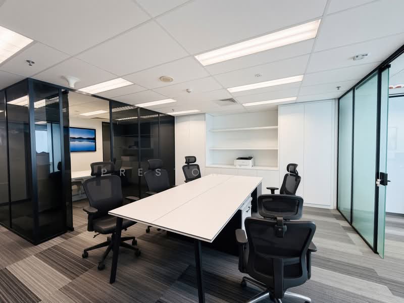 Ocbc Centre, 65 Chulia Street, Boat Quay / Raffles Place / Marina, 911 sqft, Office For Rent, by Preston Tan, 500135313 - Interior - CommercialGuru.com.sg