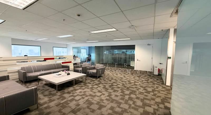 Suntec City Tower - Fitted or Bare Office, 9 Temasek Boulevard, 6,361 sqft, Office For Rent, by AGNES HEU, 500135314 - Interior - CommercialGuru.com.sg