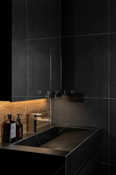 Stangee Place, Stangee Place, 1 Bedroom, 1,012 sqft, Walk-up Apartment For Rent, by David Neo, 500135315 - Bathroom - PropertyGuru.com.sg