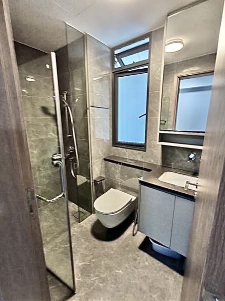 Myra, 9 Meyappa Chettiar Road, 3 Bedrooms, 872 sqft, Condominium For Rent, by Andrew Pat, 500135340 - Bathroom - PropertyGuru.com.sg
