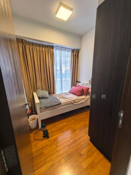 Spottiswoode 18, 18 Spottiswoode Park Road, 2 Bedrooms, 657 sqft, Condominium For Rent, by Ben XIA 夏天鹏, 500135346 - Bedroom - PropertyGuru.com.sg