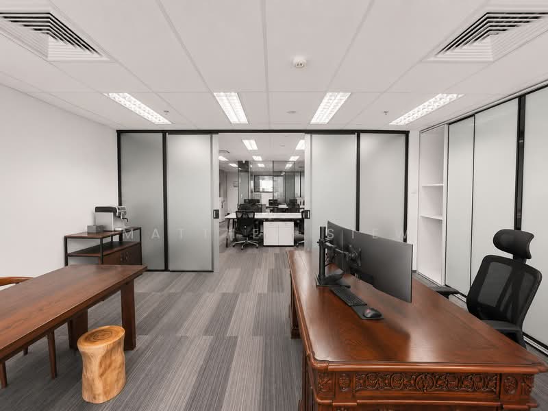 Ocbc Centre, 65 Chulia Street, 911 sqft, Office For Rent, by Matthew Siew, 500135348 - Interior - CommercialGuru.com.sg