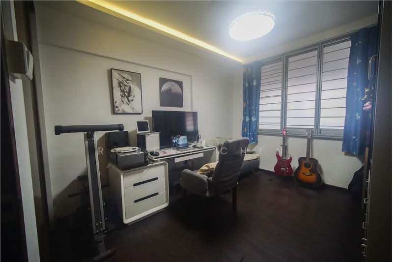 846 Yishun Ring Road, 846 Yishun Ring Road, 4 Bedrooms, 1,442 sqft, HDB Flat For Sale, by Robert Chen, 500135364 - Study - PropertyGuru.com.sg