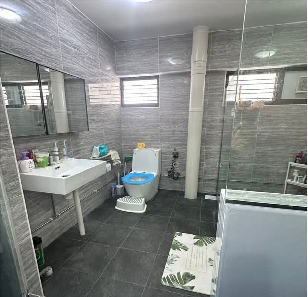 846 Yishun Ring Road, 846 Yishun Ring Road, 4 Bedrooms, 1,442 sqft, HDB Flat For Sale, by Robert Chen, 500135364 - Bathroom - PropertyGuru.com.sg
