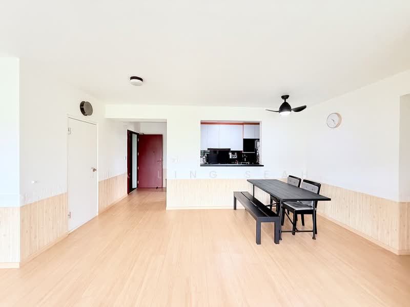 890B Woodlands Drive 50, 890B Woodlands Drive 50, 3 Bedrooms, 1,216 sqft, HDB Flat For Sale, by Jia Ling Seah, 500135367 - Dining Room - PropertyGuru.com.sg