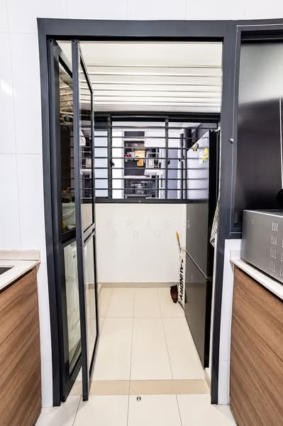 96 Dawson Road, 96 Dawson Road, 2 Bedrooms, 63 sqft, HDB Flat For Sale, by Hariss Harun, 500135369 - Kitchen - PropertyGuru.com.sg