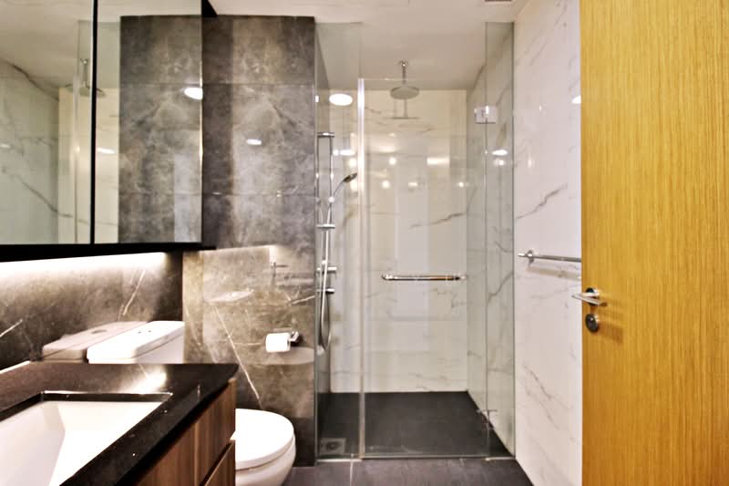 The Verandah Residences, 227 Pasir Panjang Road, 1 Bedroom, 592 sqft, Condominium For Rent, by Evyn Xu, 500135378 - Bathroom - PropertyGuru.com.sg
