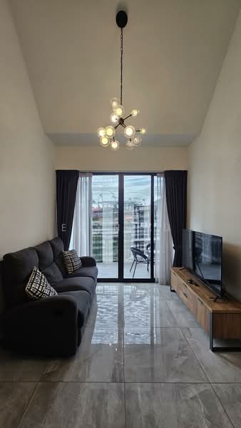The Verandah Residences, 227 Pasir Panjang Road, 1 Bedroom, 592 sqft, Condominium For Rent, by Evyn Xu, 500135378 - Living Room - high ceiling - PropertyGuru.com.sg