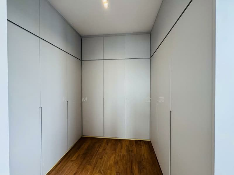 Brand New with Lift and Pool, park 5 cars inside - call 8130 3636 to view now!, Near to Serangoon mrt & Nex shopping mall, 6 Bedrooms, 9,422 sqft, Semi-Detached House For Sale, by Kim Yan 金燕, 500135379 - PropertyGuru.com.sg