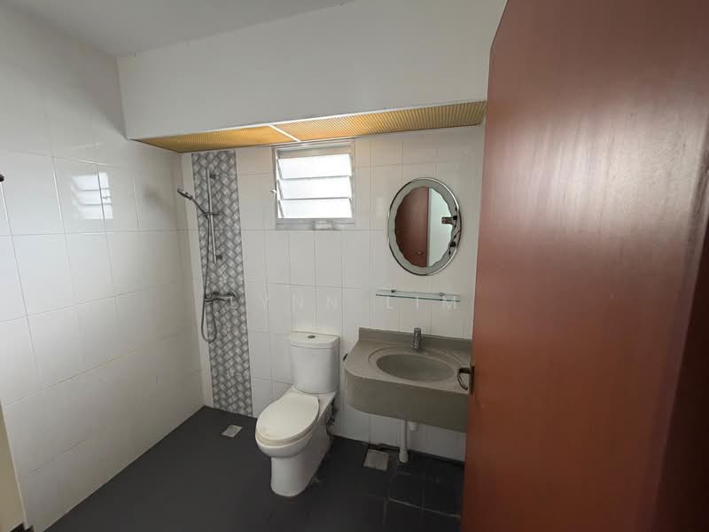 890B Woodlands Drive 50, 890B Woodlands Drive 50, 3 Bedrooms, 1,216 sqft, HDB Flat For Sale, by Lynn Lim, 500135393 - PropertyGuru.com.sg