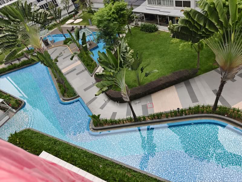 Forestville, 24 Woodlands Drive 16, 4 Bedrooms, 1,249 sqft, Executive Condominium For Rent, by Alvin Tay, 500135408 - Pool - PropertyGuru.com.sg
