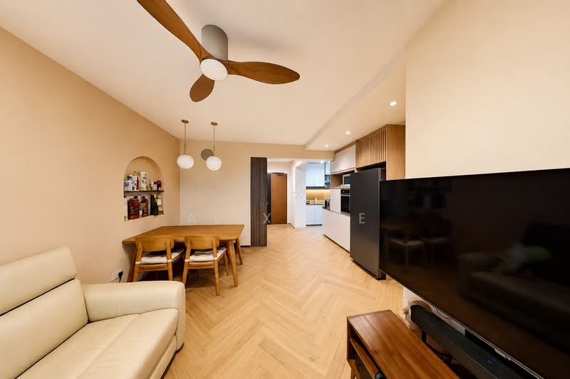 113D McNair Towers, 113D Mcnair Road, 2 Bedrooms, 732 sqft, HDB Flat For Sale, by Alex Lee, 500135413 - Living Room - PropertyGuru.com.sg
