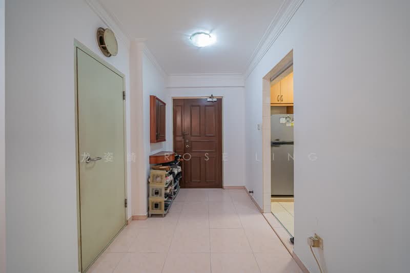 12 Farrer Park Road, 12 Farrer Park Road, 3 Bedrooms, 969 sqft, HDB Flat For Sale, by 龙姿绮 Rose Ling, 500135418 - Entrance - PropertyGuru.com.sg